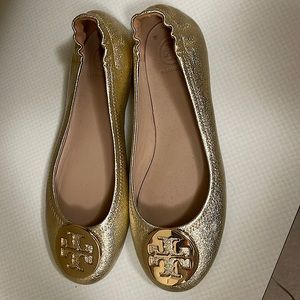 Tory Burch flats, gorgeous gold, stunning pair of shoes